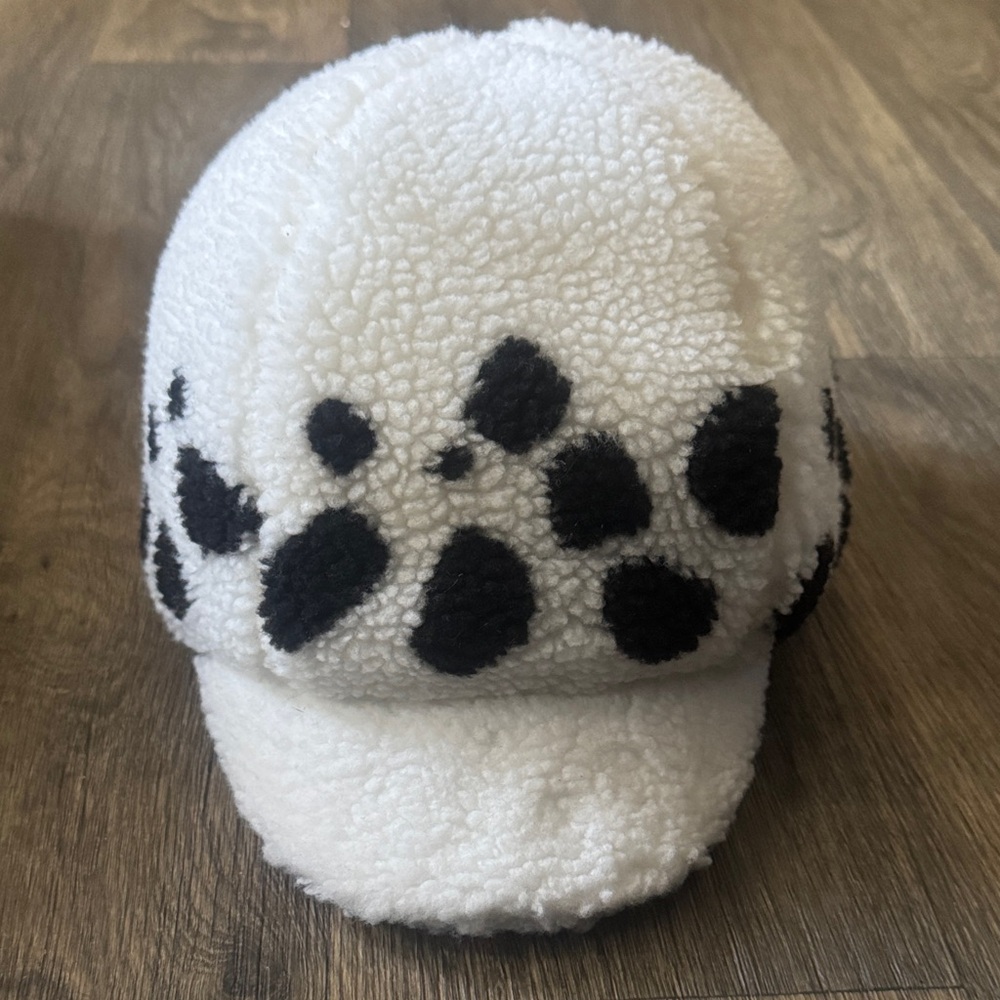 ⚫️⚪️⚫️Dalmatian Print Sherpa Cap⚫️⚪️⚫️